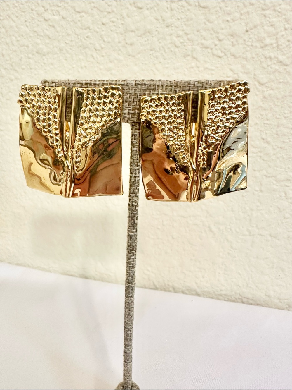 90s Vintage Gold Textured Statement Earrings
